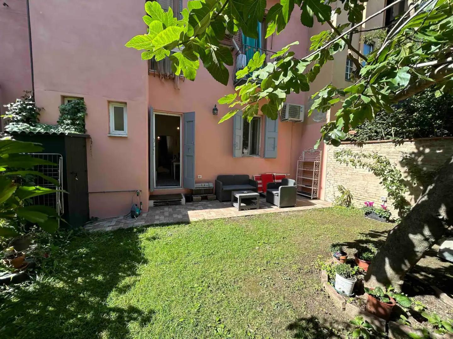 Apartament Oasis In The Centre Of Bolonia Zewnętrze zdjęcie